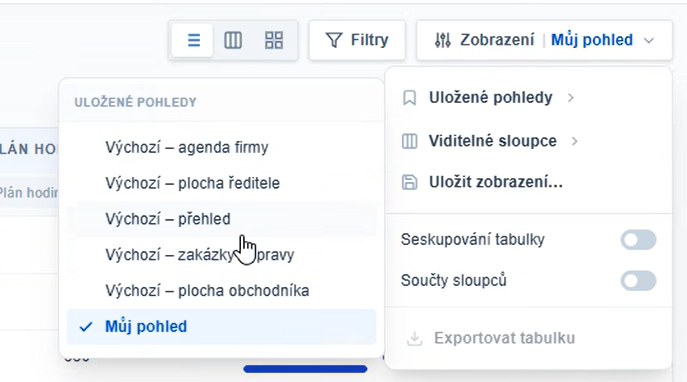 Uložené pohledy nad tabulkou v ADAPTY CRM — výchozí pohledy podle role, viditelné sloupce, seskupování, součty a export